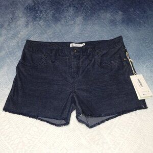 Women's Navy Corduroy Shorts By Carve Designs Size 10 NWT-Retail $68.00.